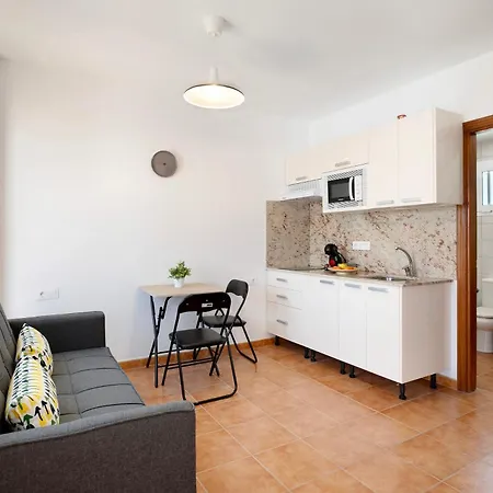 Casa Sabrina, Terraza Vista Mar Playa Honda (Lanzarote)