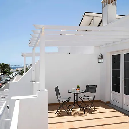 Apartamento Casa Sabrina, Terraza Vista Mar *